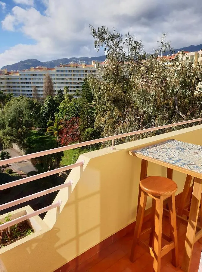 Sunshine Apartment Lido Funchal Portugal