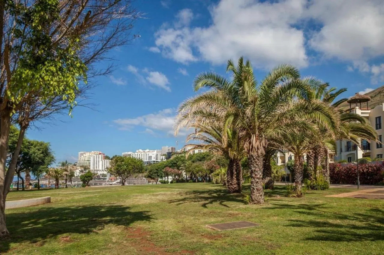 Sunshine Apartment Lido Funchal Portugal